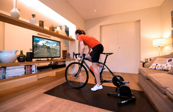 Zwift VERSUS WAHOO X - which should you choose for your indoor riding?